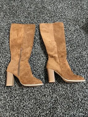 Women's Tall Brown Suede Block Heel Boots